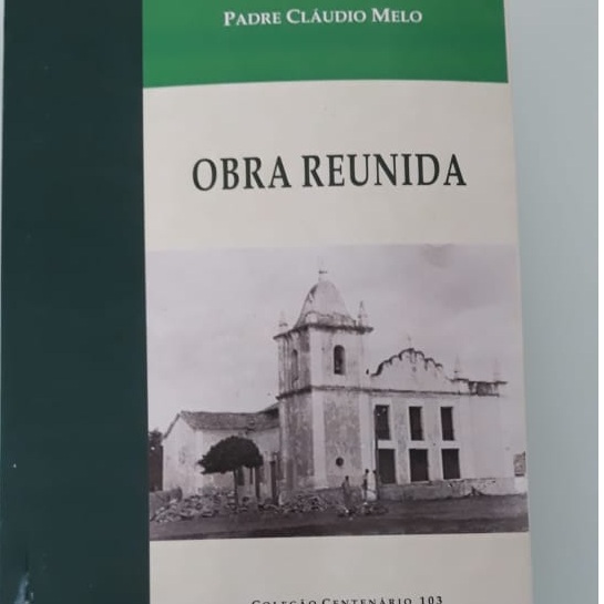 Livro do sociólogo e historiador Cláudio Melo